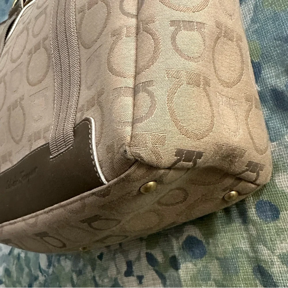 Salvatore Ferragamo Gancini Canvas Tote - Picture 4 of 10